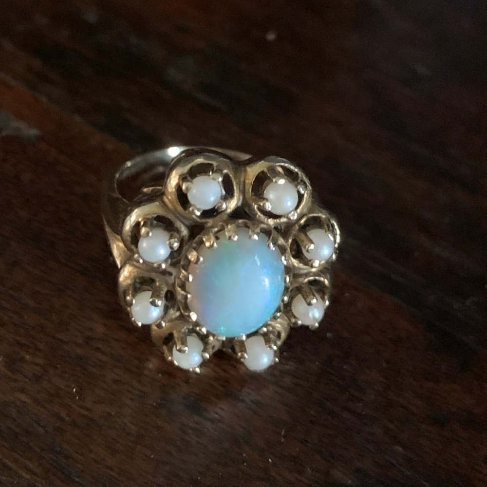 14k Vintage opal and seed pearl ring